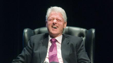 Bill Clinton hatte eine schwere Kindheit. Wenige Menschen, die so hart ins Leben starten, kommen so weit wie er. 