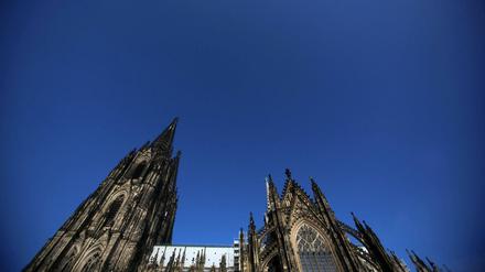 Der Himmel über dem Kölner Dom. Ungetrübt.