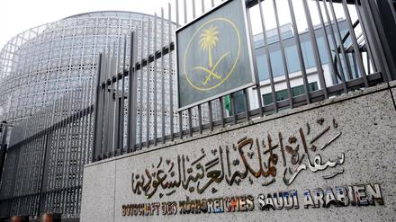 Eine Außenansicht der Botschaft Saudi-Arabiens in Berlin.