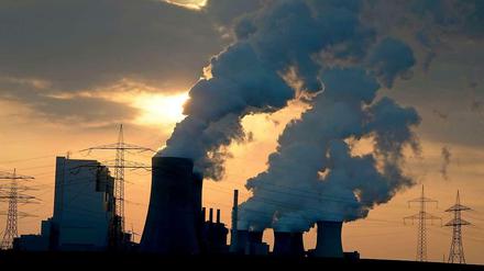 Um 22 Millionen Tonnen soll der CO2-Ausstoß älterer Kraftwerke bis 2020 gedrückt werden