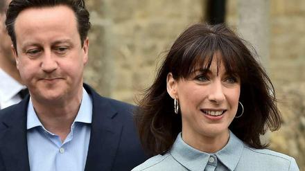 Tag der Entscheidung. David Cameron und seine Frau Samantha verlassen am Donnerstag das Wahllokal in Spelsbury.