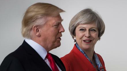 In angenehmer Atmosphäre: US-Präsident Donald Trump mit der britischen Regierungschefin Theresa May.