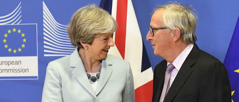 Brexit-Einigung in Sicht? Die britische Premierministerin Theresa May und EU-Kommissionschef Jean-Claude Juncker