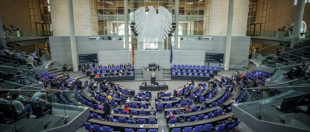 Wieder zurück auf 598 Sitze? Der Bundestagsoll kleiner werden über eine Wahlrechtsreform.