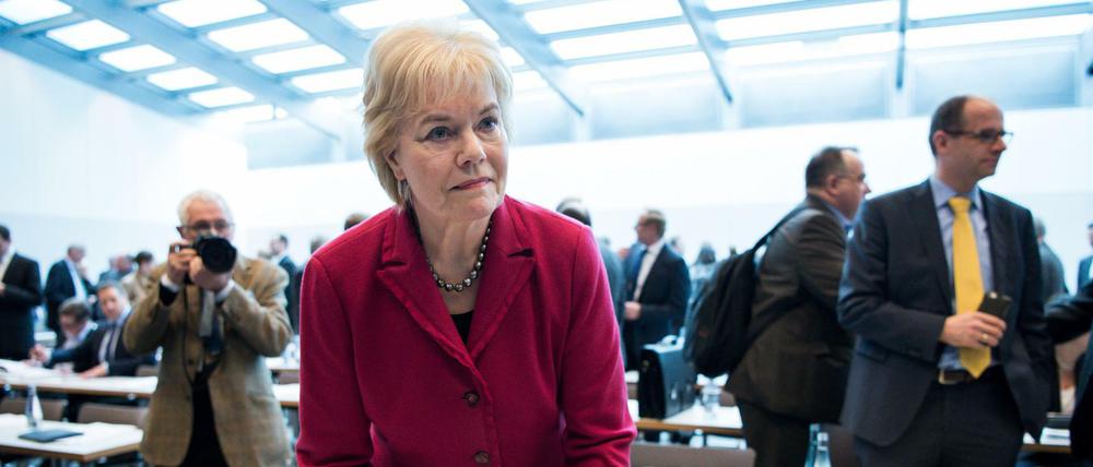Erika Steinbach ist Vorsitzende der Arbeitsgruppe Menschenrechte und humanitäre Hilfe der CDU/CSU-Bundestagsfraktion.