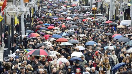 Wie in Limoges gingen am Samstag Tausende gegen islamistische Gewalt auf die Straße.