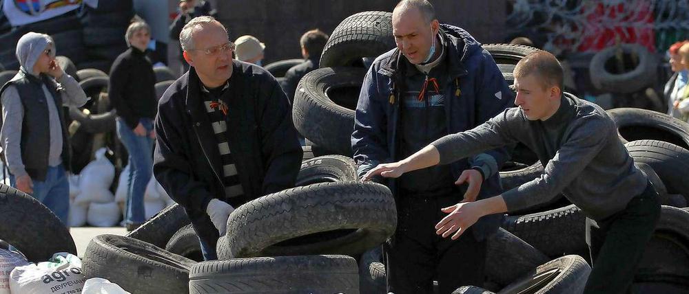Der Regierungssitz in Donezk ist von Separatisten besetzt