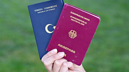 Doppelte Staatsbürgerschaft? Nach langem politischen Hin und Her soll dies nun möglich werden.