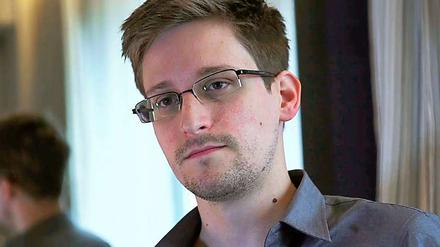 Der Ex-Geheimdienstler Edward Snowden ist das Gesicht hinter den Enthüllungen um die Spionageaktionen des amerikanischen NSA und des britischen GCHQ. 
