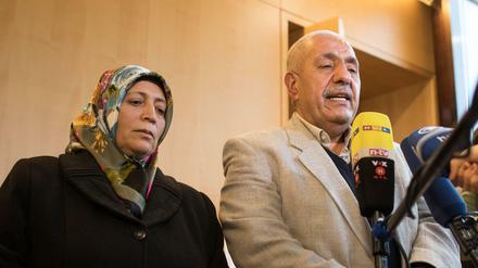 Die Eltern des ermordeten deutsch-türkischen Internetcafe-Besitzers Halit Yozgat, Ayse und Ismail Yozgat.