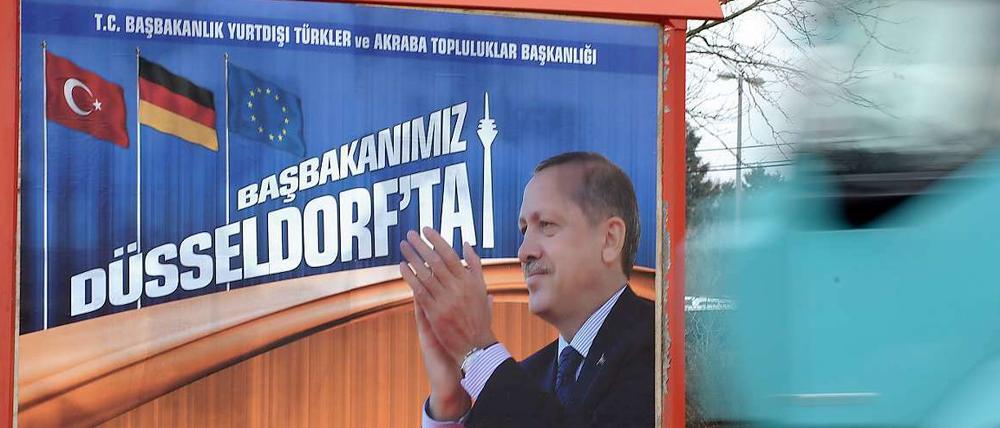 Großer Auftritt: Heute spricht der türkische Ministerpräsident Erdogan in Düsseldorf.