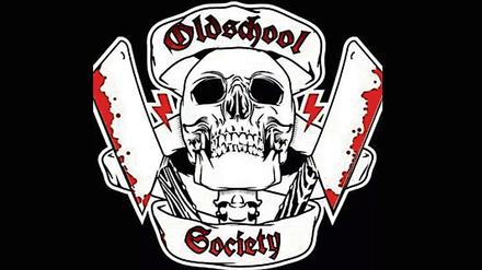 Das abfotografierte Logo der Facebook-Seite der "Oldschool Society".