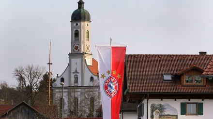 Die Kirche im Dorf.