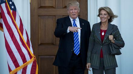 Endlich eine Frau. Donald Trump will Betsy DeVos zur Bildungsministerin machen.