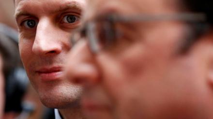 Der Neue im Hintergrund? Der zurückgetretene Wirtschaftsminister Emmanuel Macron mit Präsident Francois Hollande.