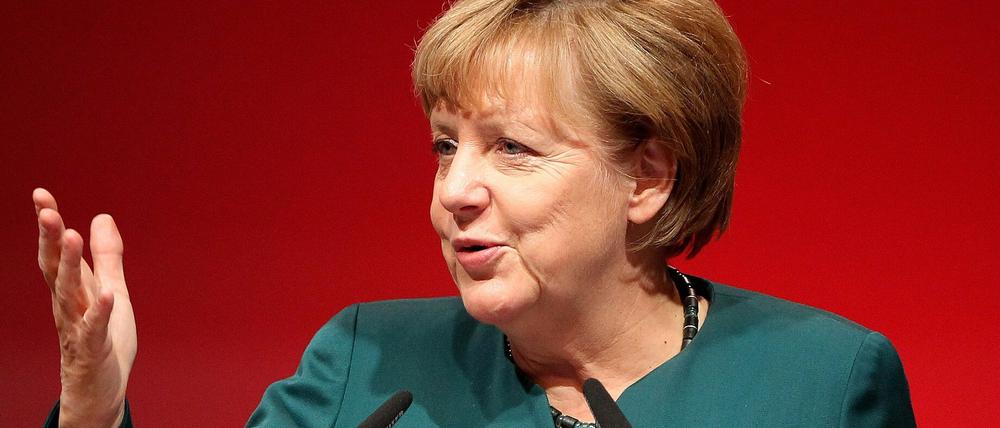 Der Rückhalt für Angela Merkel ist größer, als ihre Kritiker glauben machen. 