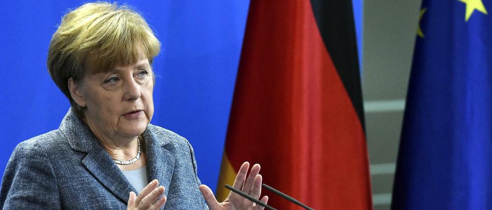 Bundeskanzlerin Angela Merkel hält Kosten für die Flüchtlingspolitik von zehn Milliarden Euro für möglich.