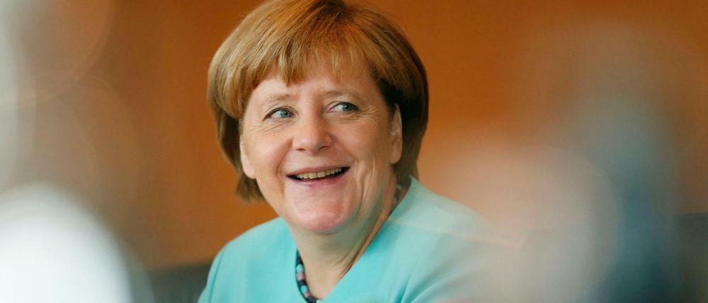 Freundlich - aber in der Frage der Kandidatur unverbindlich: Kanzlerin Angela Merkel.