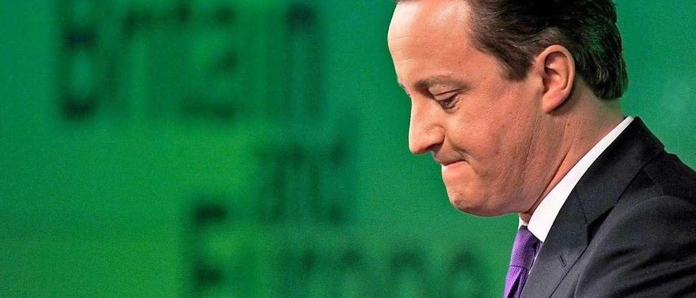 Unter Druck. Der britische Premierminister Cameron hat immer größere Mühe, seine Partei zusammenzuhalten.