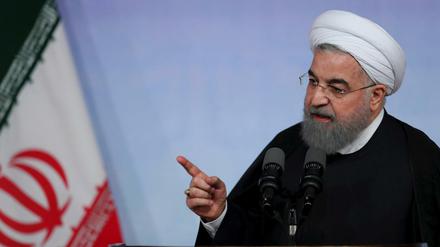 Irans Präsident Hassan Ruhani will am Atomabkommen festhalten.