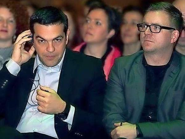 Dominic Heilig (rechts), hier mit Alexis Tsipras, Spitzenkandidat der Europäischen Linken bei der Europawahl