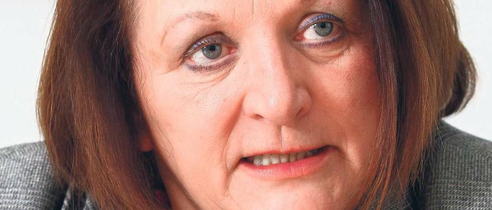 Sabine Leutheusser-Schnarrenberger (59) ist seit 2009 Bundesjustizministerin. Das Amt hatte die FDP-Politikerin bereits von 1992 bis 1996 inne, bis sie wegen des „Großen Lauschangriffs“ zurücktrat. Die Bürgerrechte sind ihr politisches Hauptthema. 