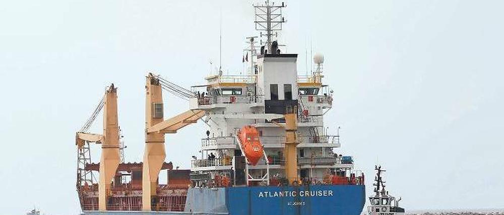 Vor der Aufklärung. Der deutsche Frachter „Atlantic Cruiser“ lief am Mittwoch den türkischen Hafen Iskenderun an.Foto: Murad Sezer/rtr