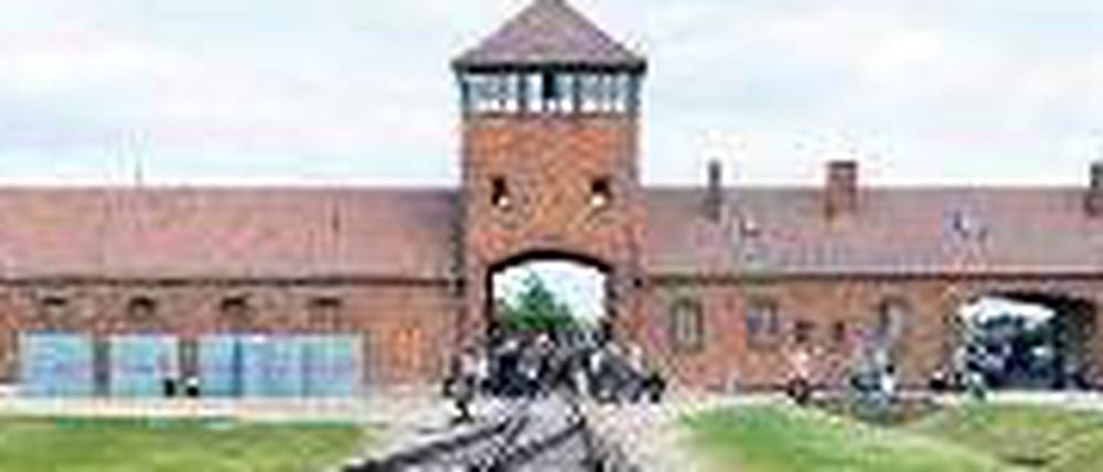 Ort der Tat: Die Rampe vor dem ehemaligen Vernichtungslager Auschwitz-Birkenau. 