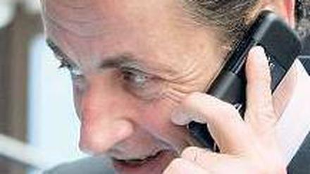 Abgehört. Sarkozy beantragte deshalb ein Telefon unter anderem Namen. Foto: dpa-epa