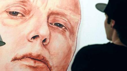 Der Fall Litwinenko fand weltweit Beachtung: Ein Porträt des Sterbenden in einer Moskauer Galerie. 