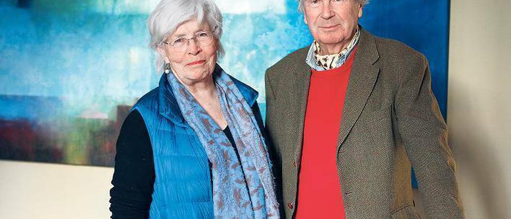 Christina und Thomas Bausch (75) sind glücklich, dass sie helfen können.