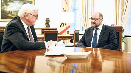 Bundespräsident Frank-Walter Steinmeier sprach am Donnerstag ausführlich mit SPD-Chef Martin Schulz. 