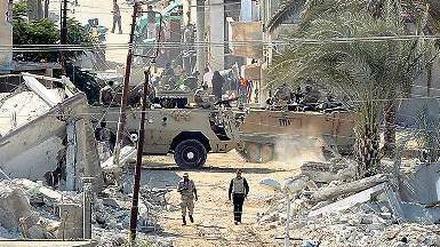 Zerstörungen durch ägyptisches Militär in der geteilten Stadt Rafah. 