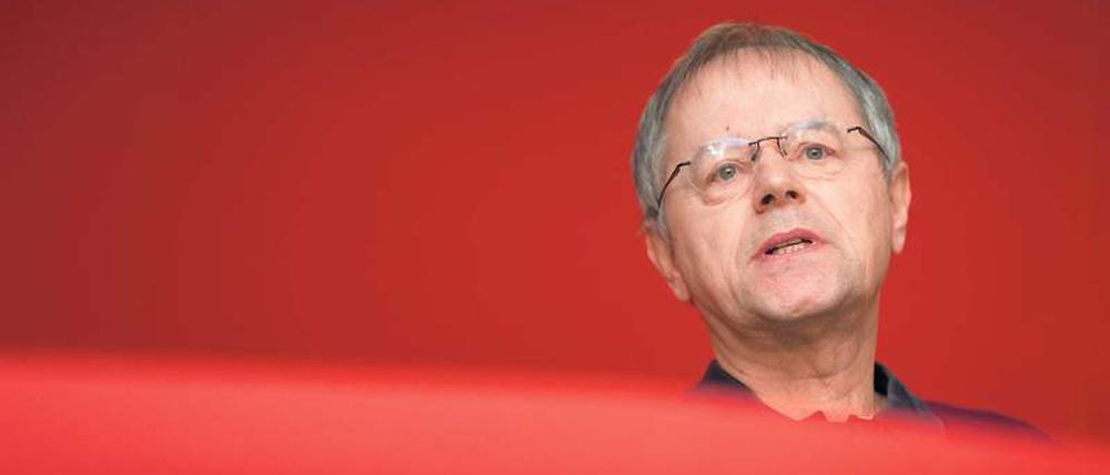 Der Armutsforscher Christoph Butterwegge tritt bei der Bundespräsidenten-Wahl für die Linke an.