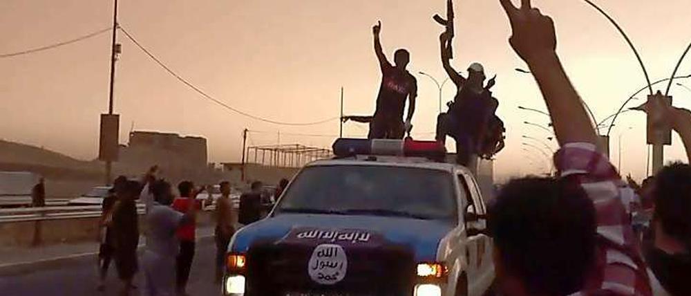 In einigen Regionen haben die Isis-Kämpfer die Macht üebrnommen.
