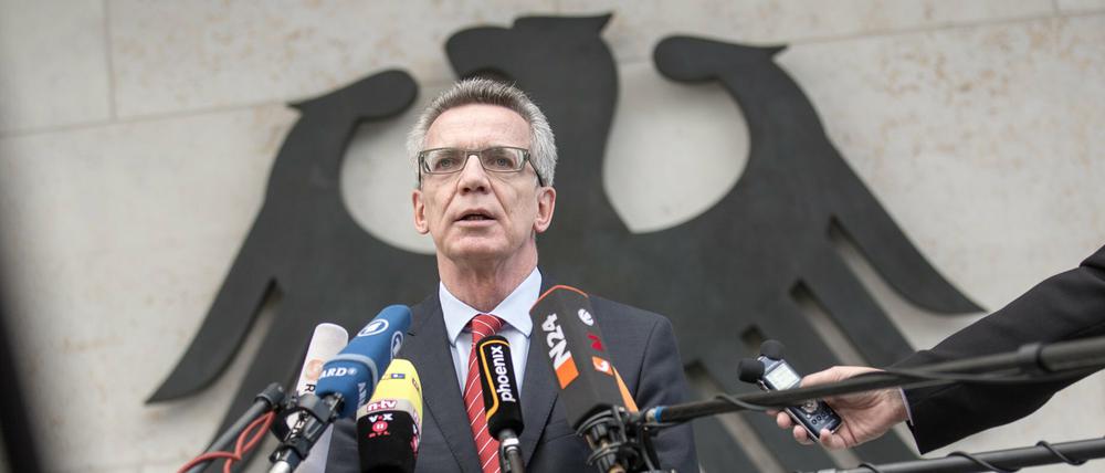 Bundesinnenminister Thomas de Maiziere (CDU) erwartet eine Rekordzahl an Flüchtlingen nach Deutschland kommen.