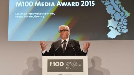 Bundesaußenminister Frank-Walter Steinmeier (SPD) spricht in Potsdam auf der Internationalen Medienkonferenz. 