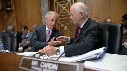 Deal: Der Republikaner Bob Corker (l.) und der demokratische Senator Ben Cardin einigten sich am Dienstag auf den Iran-Kompromiss.