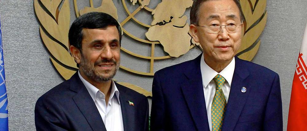 Angespannt: Irans Präsident Mahmud Ahmadinedschad erntete für seine Rede heftige Kritik vom UN-Generalsekretär.