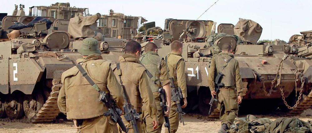 Klar machen für die Bodenoffensive: Israel plant die Einberufung von bis zu 75 000 Reservisten.