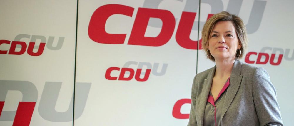 Die stellvertretende CDU-Vorsitzende und Spitzenkandidatin für die Landtagswahl in Rheinland-Pfalz, Julia Klöckner, fordert vom nächsten EU-Gipfel einen klaren Zeitplan, um die Flüchtlingszahlen zu reduzieren. 