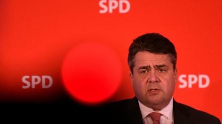 Der SPD-Vorsitzende Sigmar Gabriel hält Klöckners Vorstoß für eine Wahlkampf-Aktion.