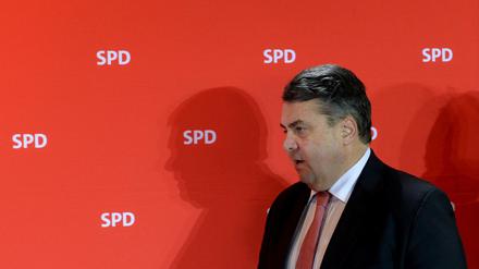 Der SPD-Vorsitzende Sigmar Gabriel hat hohe Erwartungen an die Union.