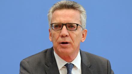 Der geschäftsführende Bundesinnenminister Thomas de Maizière (CDU) stellt am Mittwoch den Bericht des BSI zur Lage der IT-Sicherheit in Deutschland vor. 