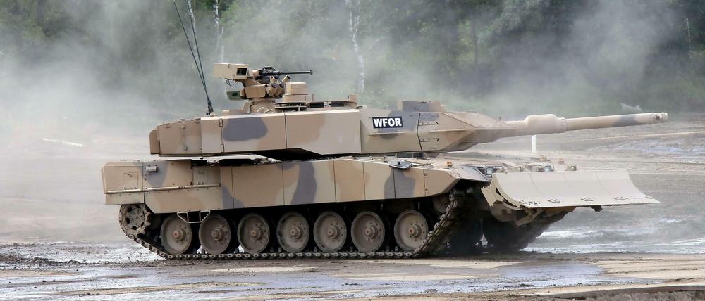 So sieht er aus. Der bei den Saudis favorisierte Leopard-Kampfpanzer wird es wohl nun doch nicht bis zum Wüsteneinsatz schaffen.