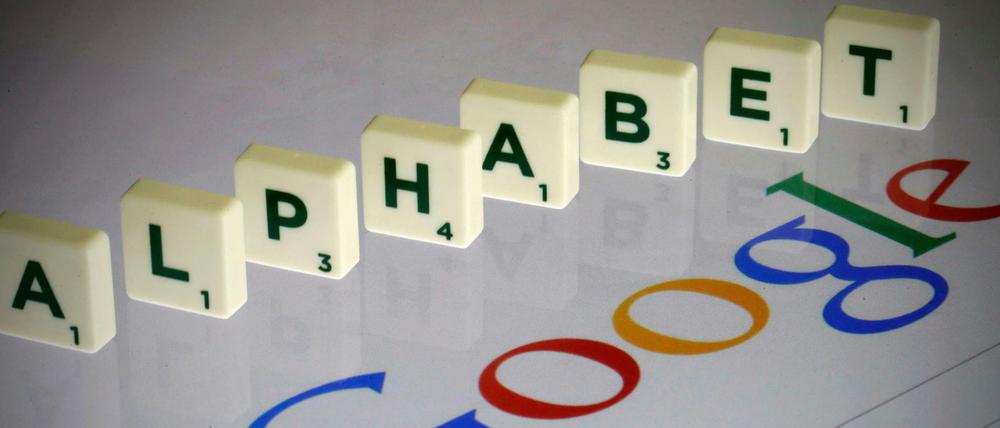 Alphabet wird die Holding heißen, unter deren Dach das Kerngeschäft von Google und weitere Unternehmungen schlüpfen. REUTERS/Pascal Rossignol