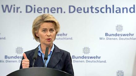 Verteidigungsministerin Ursula von der Leyen bei einer Pressekonferenz der Bundeswehr. 
