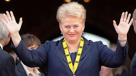 Litauens Präsidentin Dalia Grybauskaite sieht die EU-Ratspräsidentschaft als Brückenbauer. 