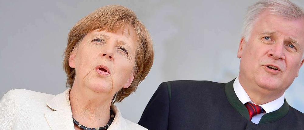 Kanzlerin Angela Merkel und CSU-Chef Horst Seehofer