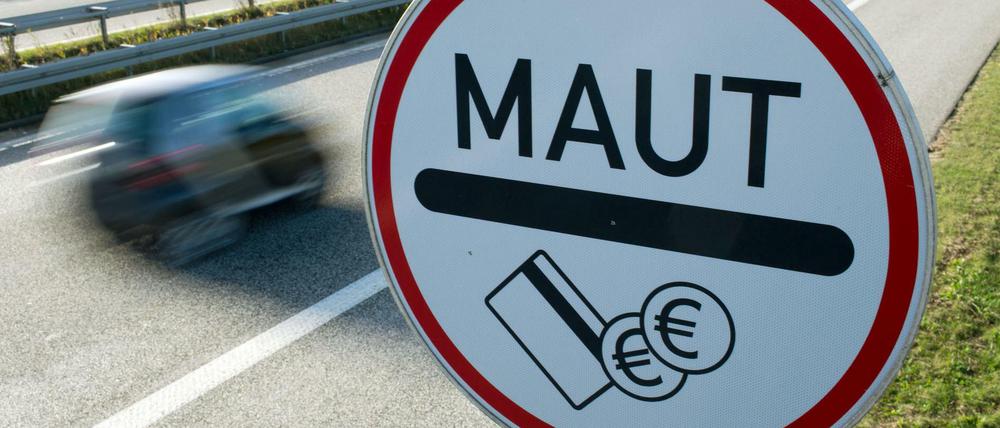 Müssen bald auch PKW-Fahrer für die Straßennutzung extra zahlen?